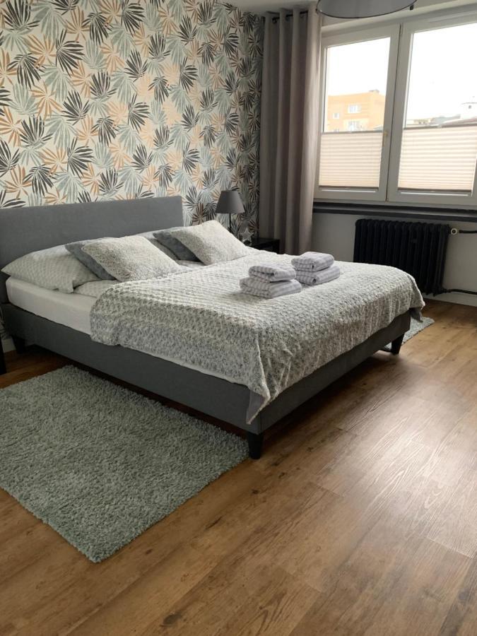 Brzezno Plaza Apartment กดัญสก์ ภายนอก รูปภาพ