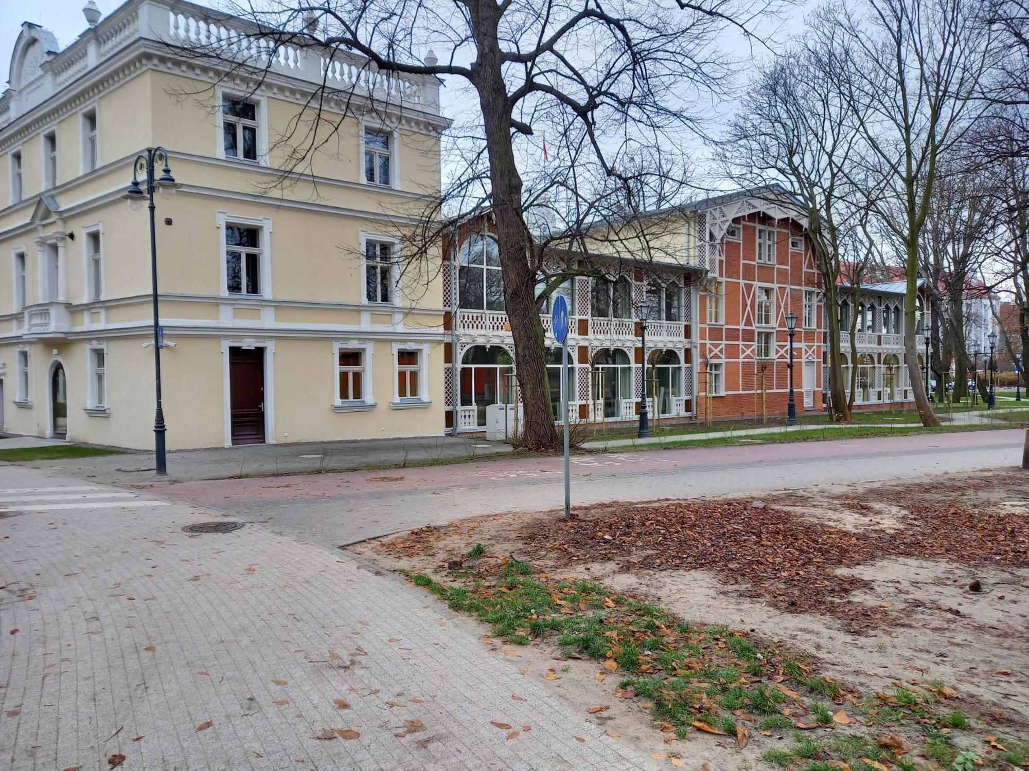 Brzezno Plaza Apartment กดัญสก์ ภายนอก รูปภาพ