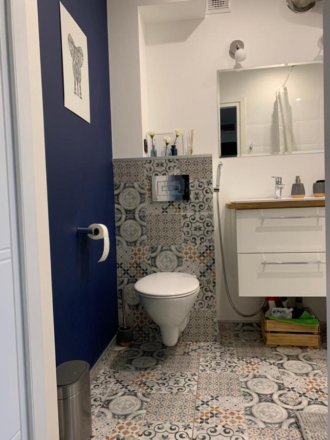 Brzezno Plaza Apartment กดัญสก์ ภายนอก รูปภาพ