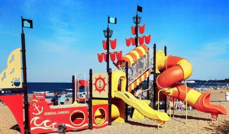 Brzezno Plaza Apartment กดัญสก์ ภายนอก รูปภาพ